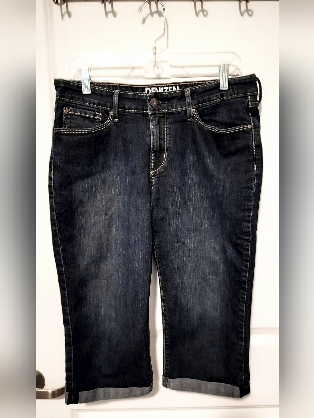 Denizen from Levi's Women's 10 Dark Wash Cropped Ankle Jeans
